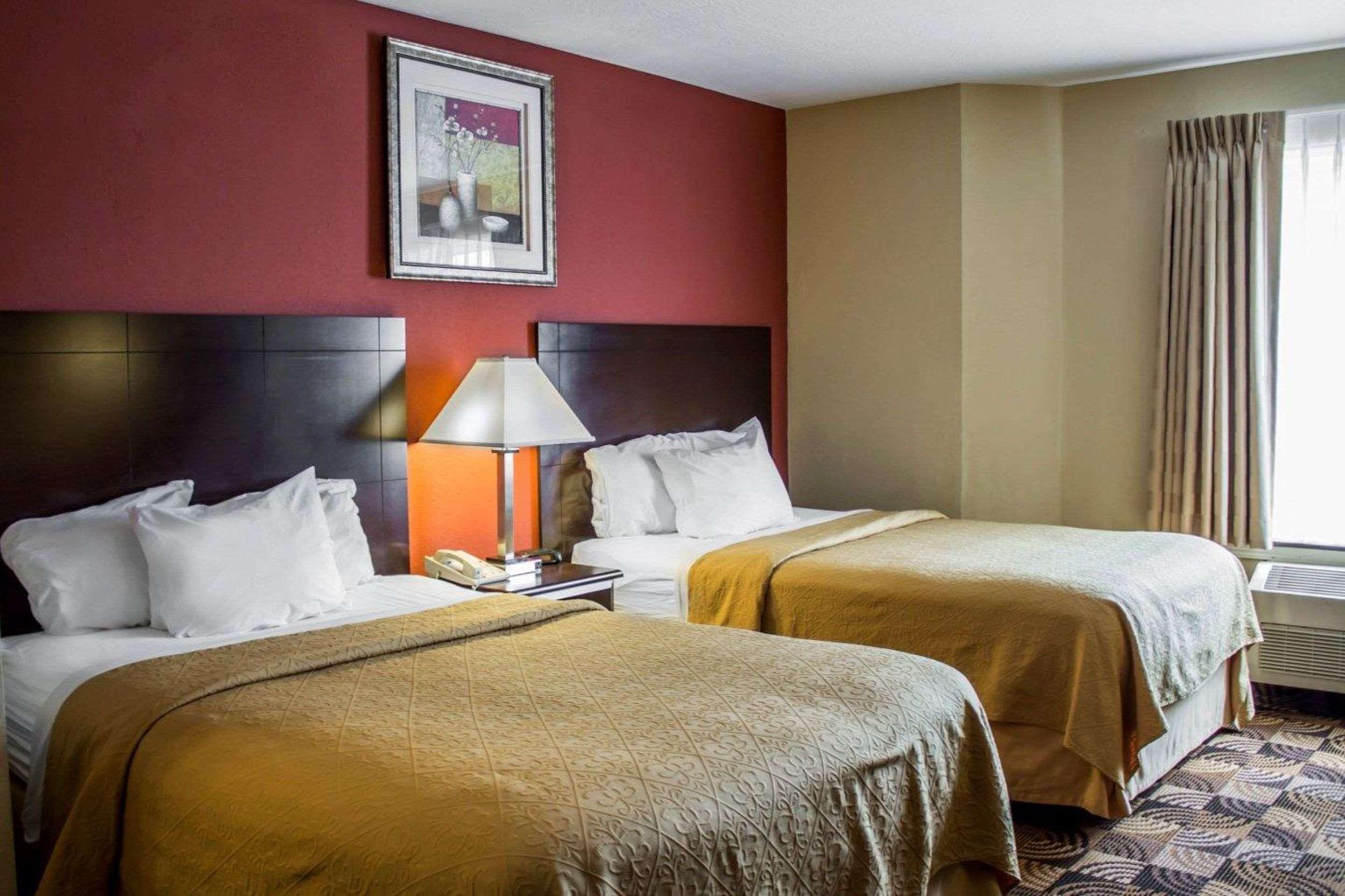 Quality Inn Brunswick Cleveland South Екстериор снимка